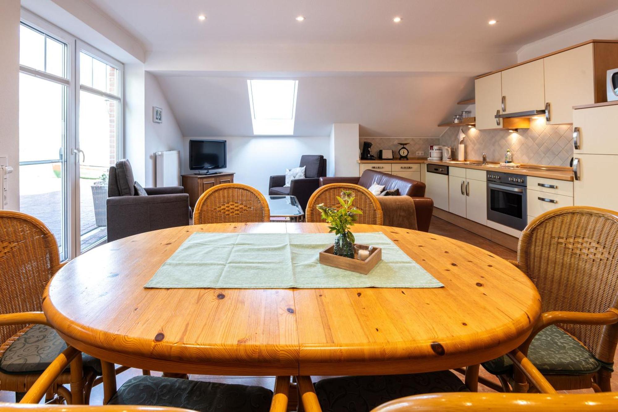 Ferienwohnung Birken Allee, 35181 Schwerinsdorf エクステリア 写真